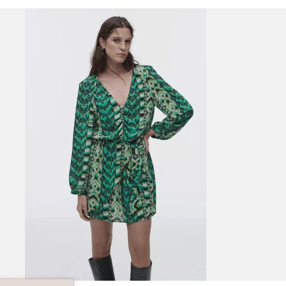 NWT Zara Printed Long Sleeve V Neck Geometric Dress Bloggers Fav